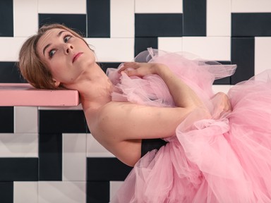 "Érdekes volt látni, milyen kihívásokkal kell ma megküzdenie egy pedagógusnak”- Interjú Zsigmond Emőke színésznővel