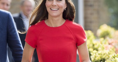 Kate Middleton annyira csinos ebben a ruhában, mindig ilyet kellene hordania
