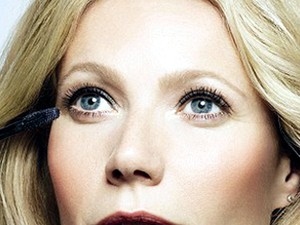 Gwyneth Paltrow a Max Factor arca