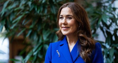 Levágatta a haját Mária dán királyné, valami álomszép az új frizurája