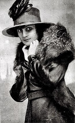 Hatvany Lili portréja 1918-ban