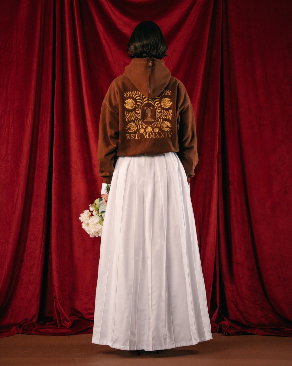 A divattervező ragaszkodik a magyar gyártáshoz, még ha rögösebb is az út