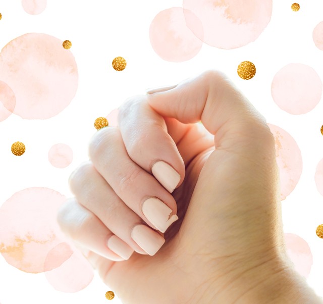 Így hozd rendbe a letört körmödet!