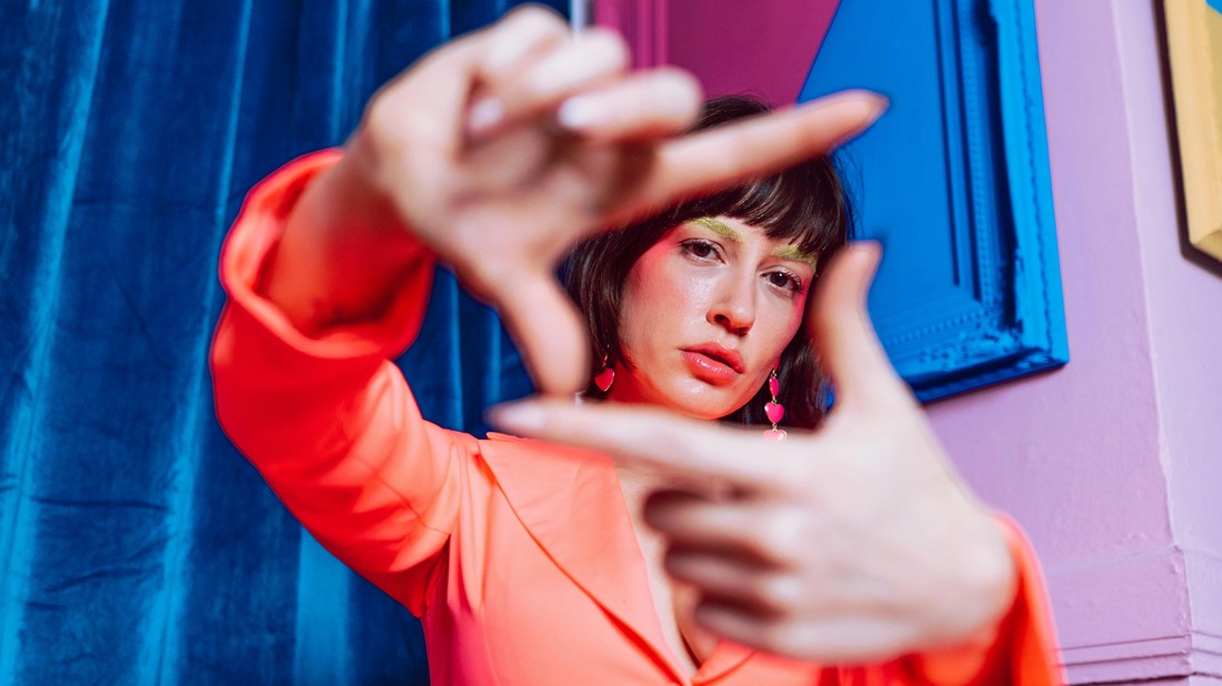 Az erős nők mindenféle élethelyzetben képesek megküzdeni a belső félelmekkel és kétségekkel.