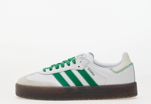 Megérkeztek 2025 legmenőbb sneaker trendjei, és nem véletlenül robbantják fel az idei évet