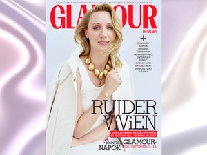 Rujder Viviennel a címlapon és GLAMOUR-napok kuponfüzettel megjelent a magazin szeptember-októberi száma