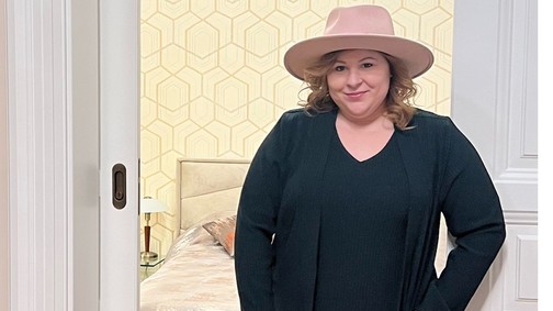 Ez a sötétzöld ruha egyszerűen ultrasikkes