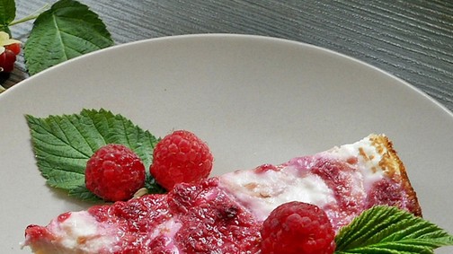 Málnaörvényes túrótorta - Liszt és cukor nélkül!