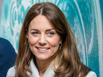 Katalin hercegné 12 év után kukázta elő ezt a kabátot, és de jól tette