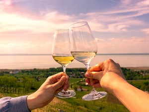 5 ingyenes program a Balaton környékén, amit feltétlenül próbálj ki, ha épp ott nyaralsz