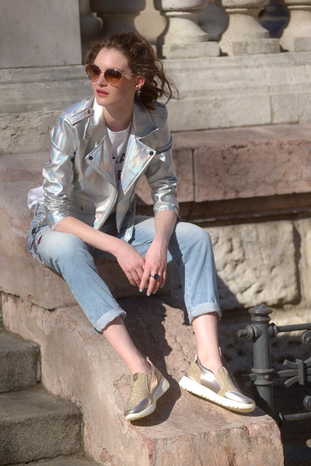 Egy cipő kétféleképpen