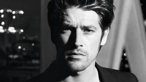 Az illat, amely elvisz a véget nem érő éjszakába