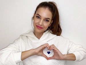 Palvin Barbi az autisták elfogadásáért kampányol