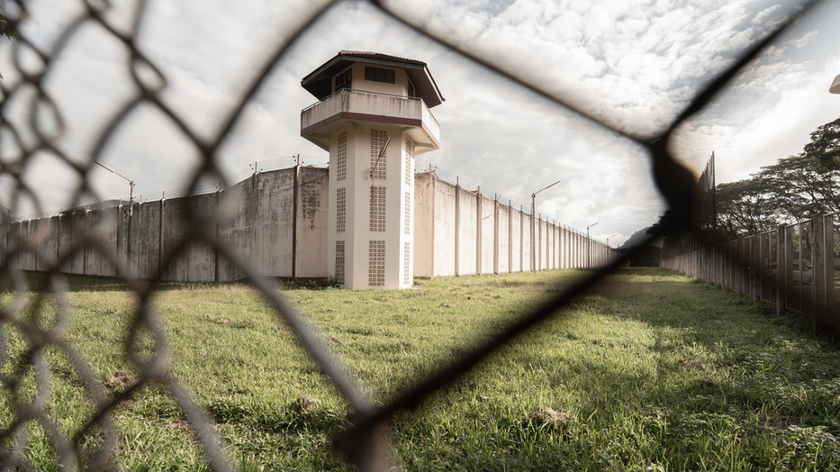 Luxus és nyomor: óriási különbségek vannak a világ börtönei között