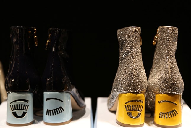 Chiara Ferragni újabb cipőkollekcióval jelentkezett a milánói divathéten