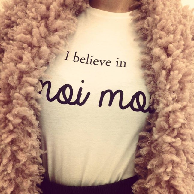 Ütős szövegek, egyedi pólók - Moi Moi