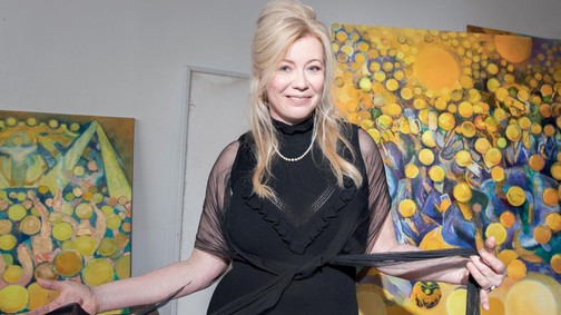 „A képzőművészetben is alap a fizikai és mentális állóképesség” - interjú Horváth Éva Mónika képzőművésszel