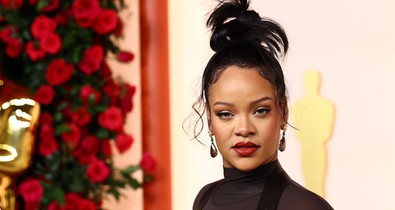 Rihanna felajzott apácának öltözött legújabb címlapfotóján