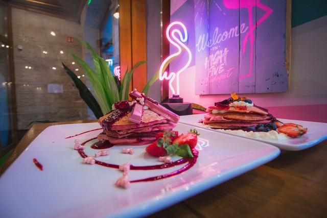 Rózsaszín palacsintával támogathatod a mellrák elleni küzdelmet