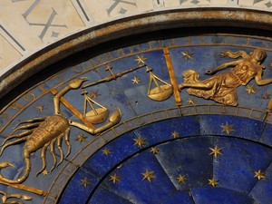 Így formálják a csillagok az őszi energiákat - Selenvie elárulja a csillagjegyek sorsfordító pillanatait, és hogy kinek, mit tartogat az év hátralévő része