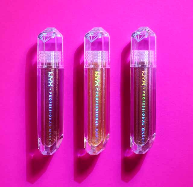 Íme minden, amire szükséged lehet a tökéletes karácsonyi sminkhez!