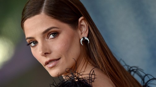 Mini Twilight találkozó: Ashley Greene és Peter Facinelli összefutottak a vörös szőnyegen