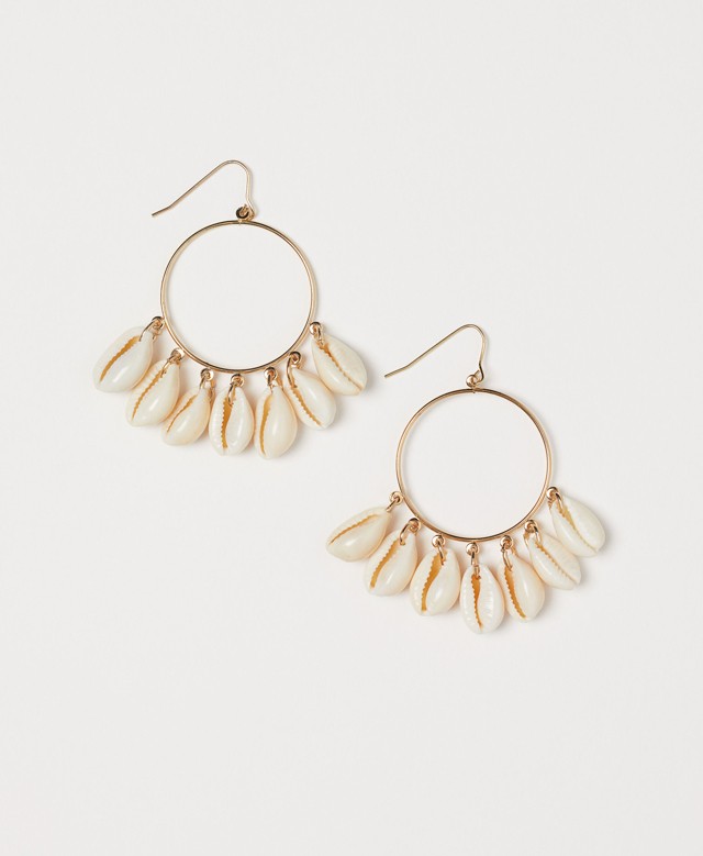 Kagylós fülbevaló H&M 2995 Ft