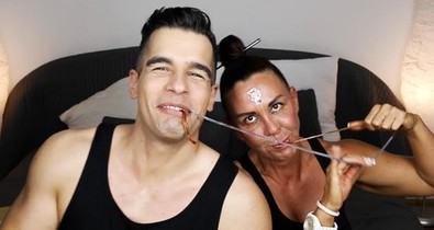 Lakatos Levente: Undorító japán édességek. Nézd meg, miket esznek!