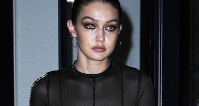 Gigi Hadid szettje a legfurcsább a világon