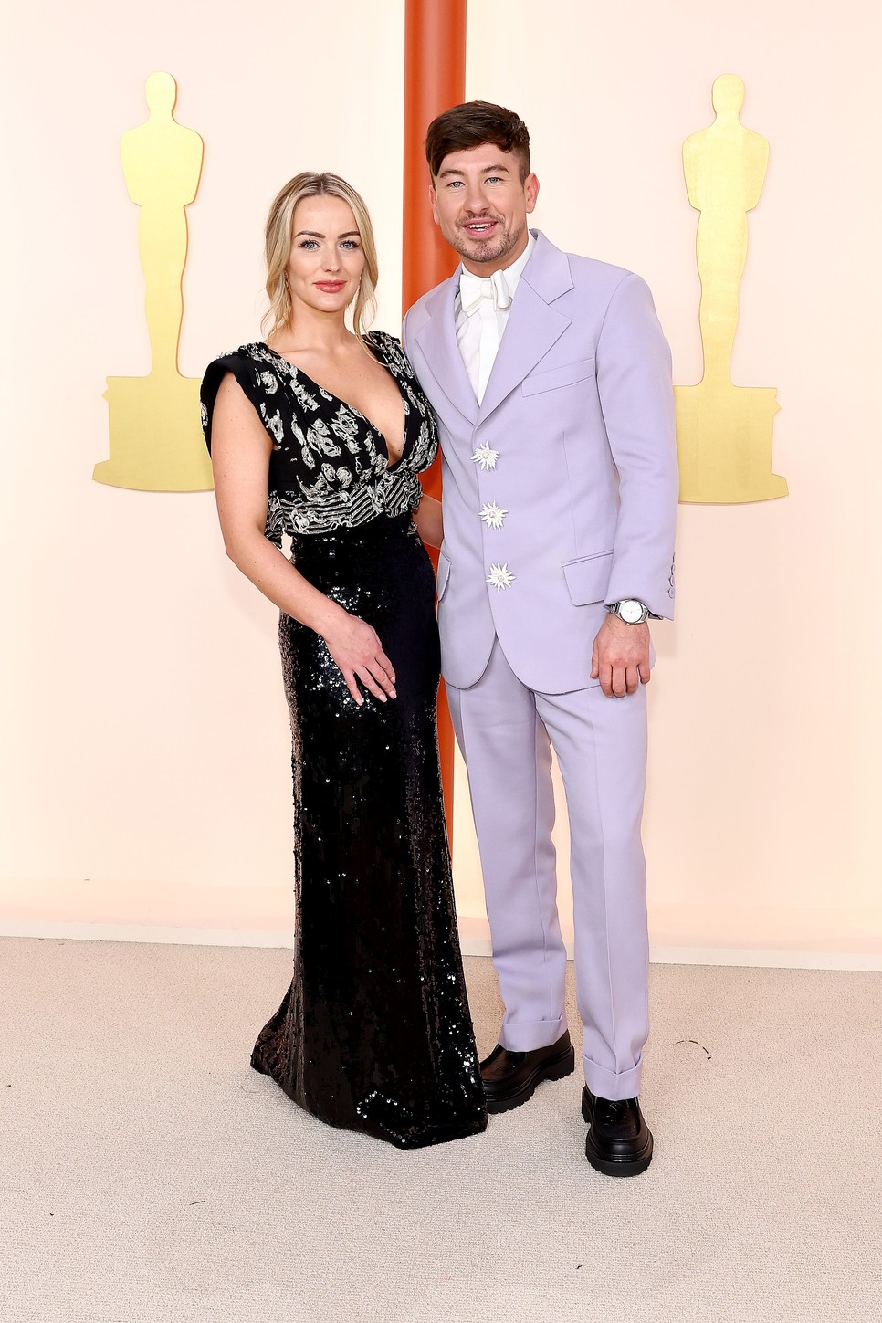  Barry Keoghan bebizonyította, hogy a férfiak is viselhetnek színeket