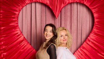 Meghitt anya-lánya pillanatok a L’Oréal Paris X GLAMOUR smink workshopon 
