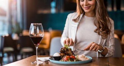 Kvíz: 5 étkezési etikett szabály, amit szinte mindenki elbukik
