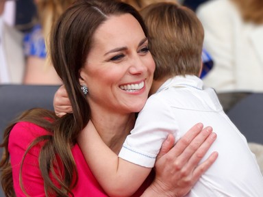 Te észreveszed ezt az édes részletet Lajos herceg rajzán? Édesanyjának üzen vele a hatéves kisfiú.