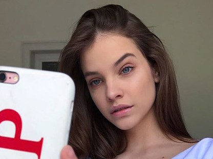 Videó! Palvin Barbin hipnotikus tánca 1 percben
