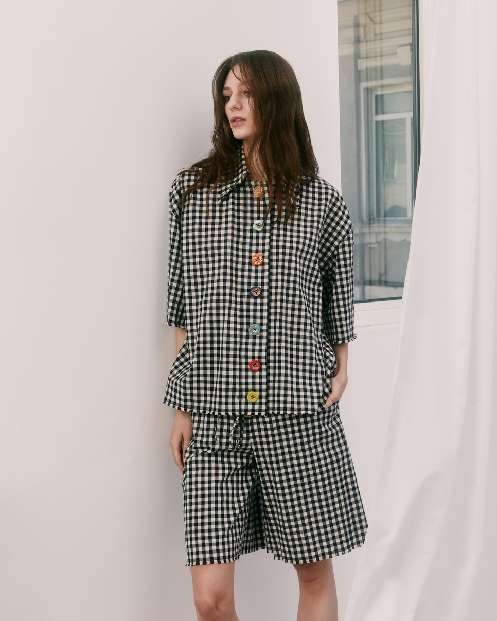 Ing és sort OCTAVIA CHIRU @octaviachiru