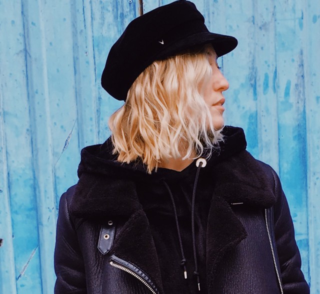 Barbi ma egy szuperkényelmes darabot választott az utazáshoz