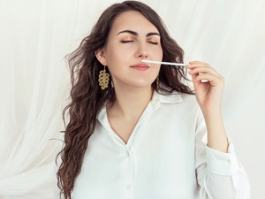 „Egy illat nagyon erősen kapcsolódik az emlékeinkhez és túlmutat az időn” - interjú Nyárádi Natália parfümőrrel