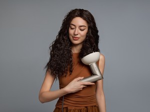 Dreame Dazzle: Minden jó outfit egy jó hajjal kezdődik