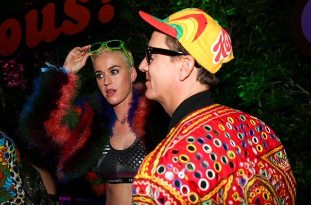 Katy Perry és Jeremy Scott a Moschino partiján