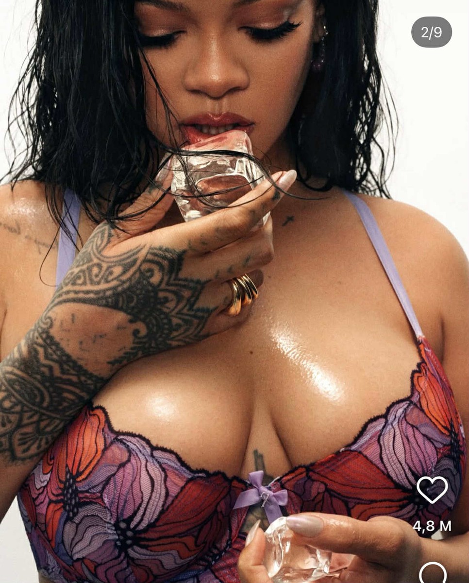 Rihanna új fotósorozata elképesztően pikánsra sikeredett