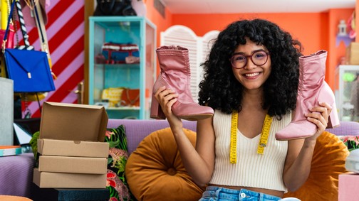 Ezért imádja a Z generáció a secondhand-darabokat