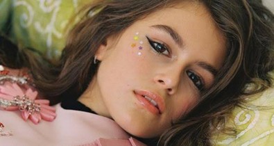 A mini Cindy Crawford hihetetlenül gyönyörű legújabb fotóin