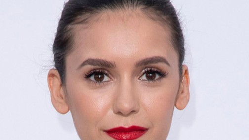 Nina Dobrev tényleg MINDENBEN ultradögös