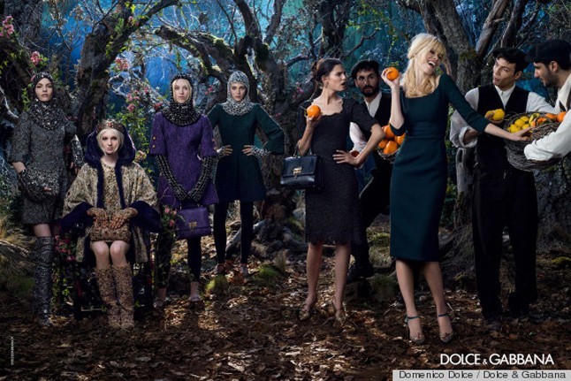 Bűnbe esett a divatház Claudia Schiffer ragyogásától