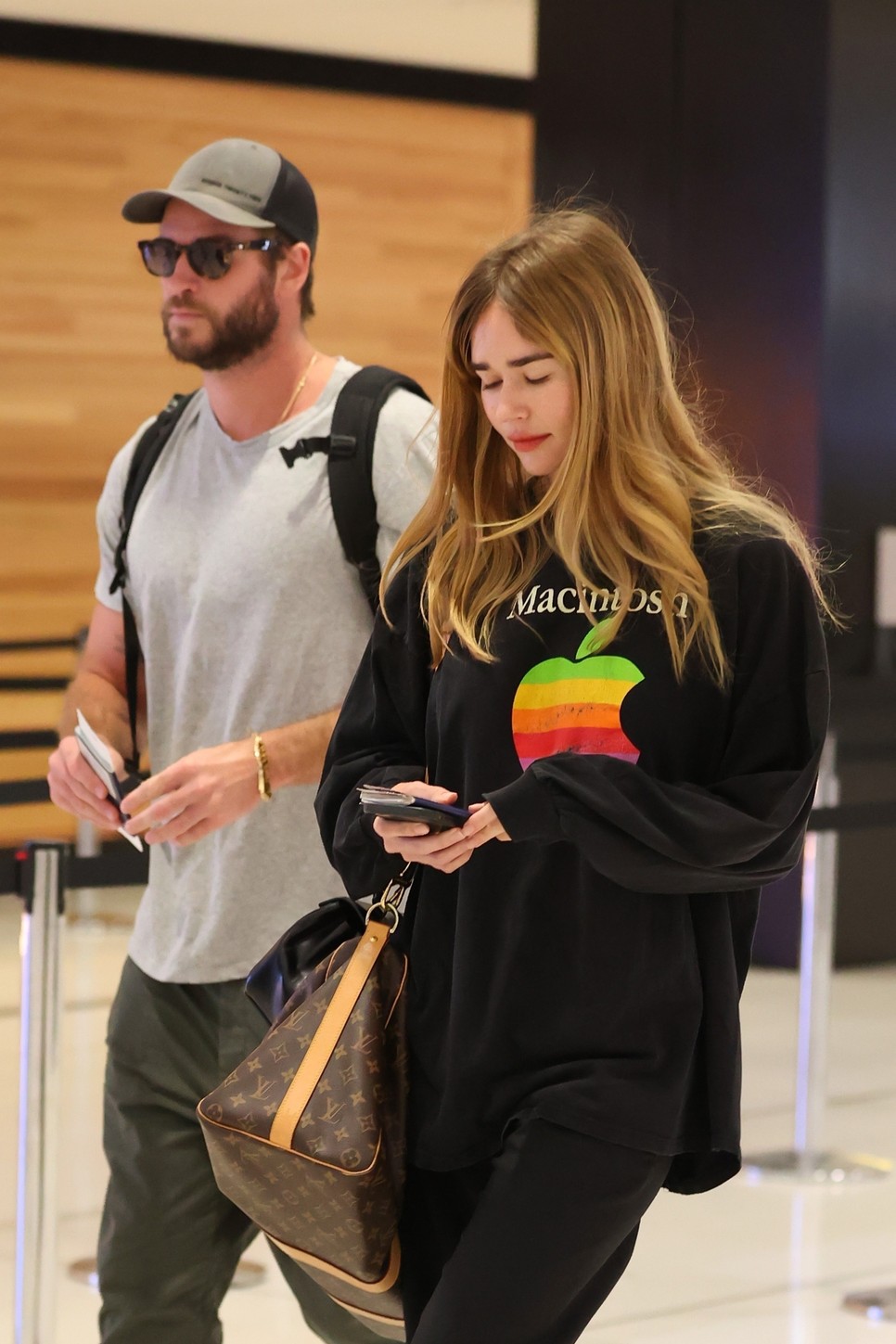Liam Hemsworth ls Gabriella Brooks három éve vannak együtt