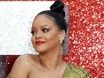 Rihanna nagyon édes közös képet osztott meg szüleivel