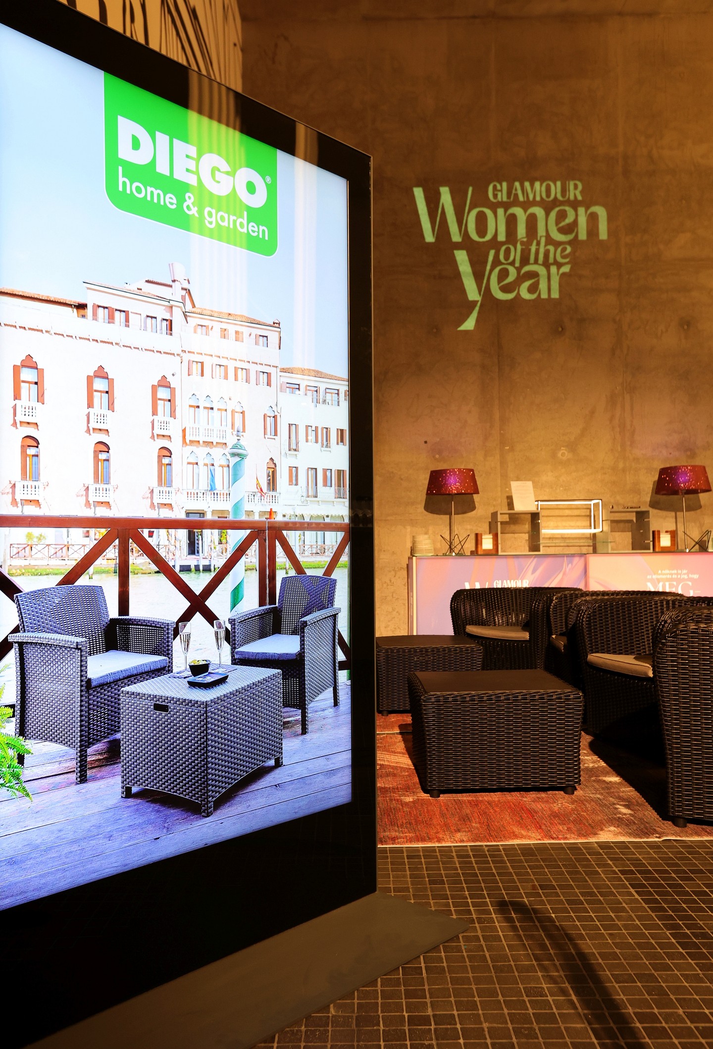 Két koktélozás között jól esett leülni, majd megpihenni a DIEGO kényelmes kerti bútoraiban