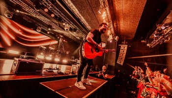 Alin Nicuta: „Sokan nem mernek beszélni az érzéseikről, mi megtesszük helyettük”