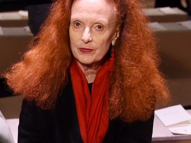 A 74 éves divatlegenda saját illatot kreált!