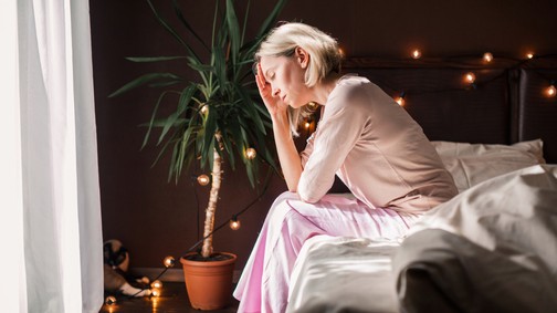 2 rákra utaló jel, ami elalvás előtt jelentkezik: minél előbb fordulj orvoshoz, ha gyakran tapasztalod őket